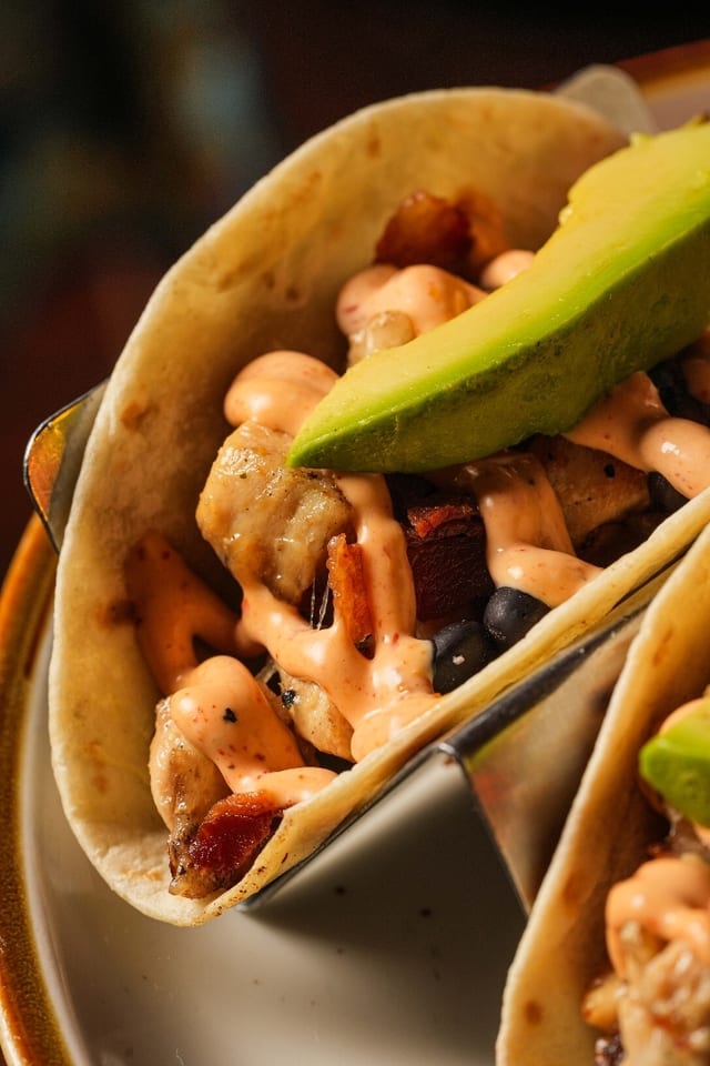 Kids Tacos de Pollo.
